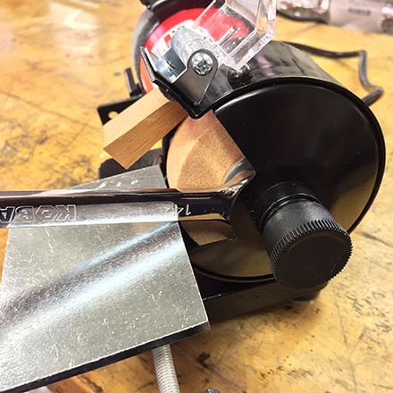 Mini Grinder for Ultimate Scrapers Setup Instructions
